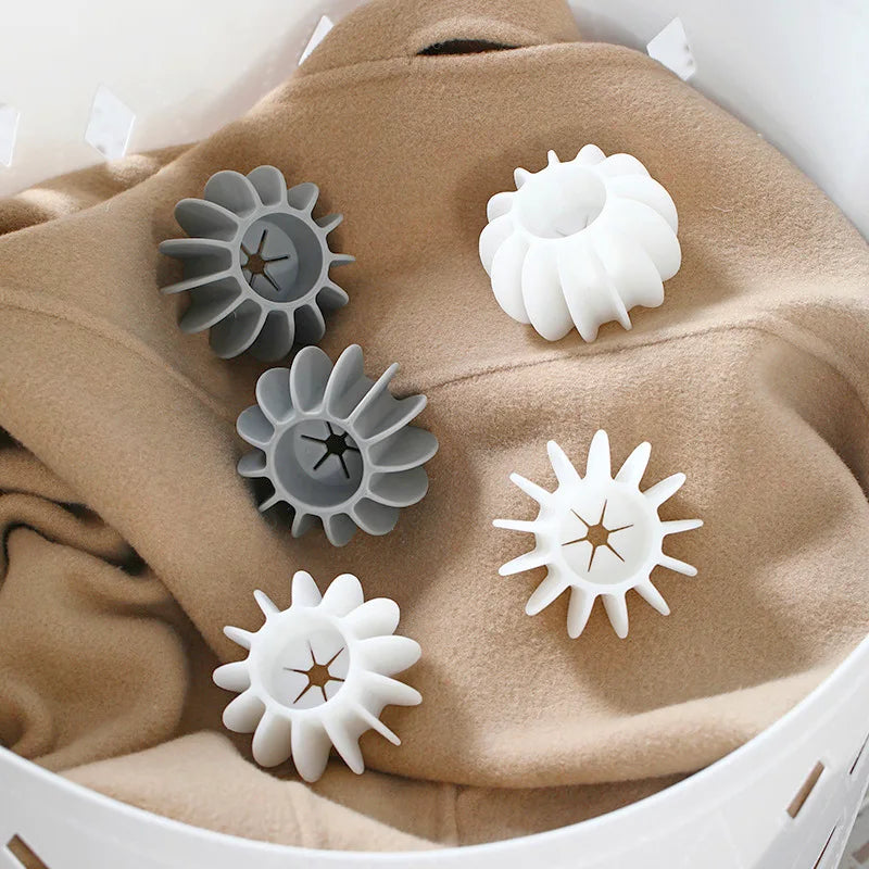 Silicone Balls that Helps Remove Hair