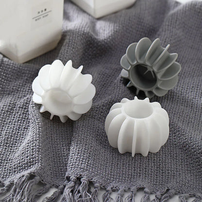 Silicone Balls that Helps Remove Hair